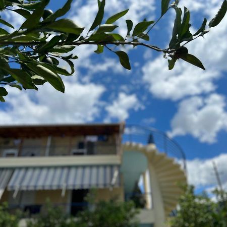 Hotel Portokali Himarë Eksteriør billede