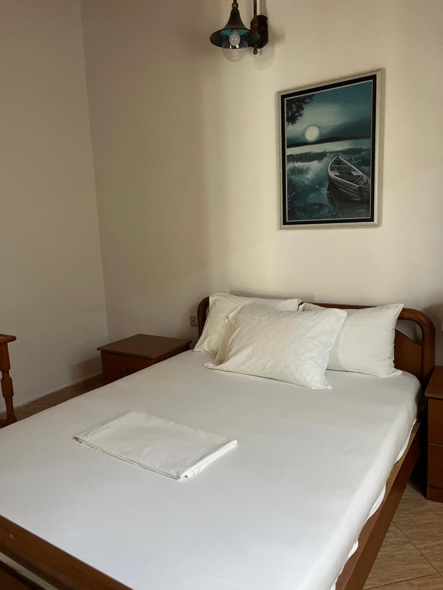 Hotel Portokali Himarë Eksteriør billede