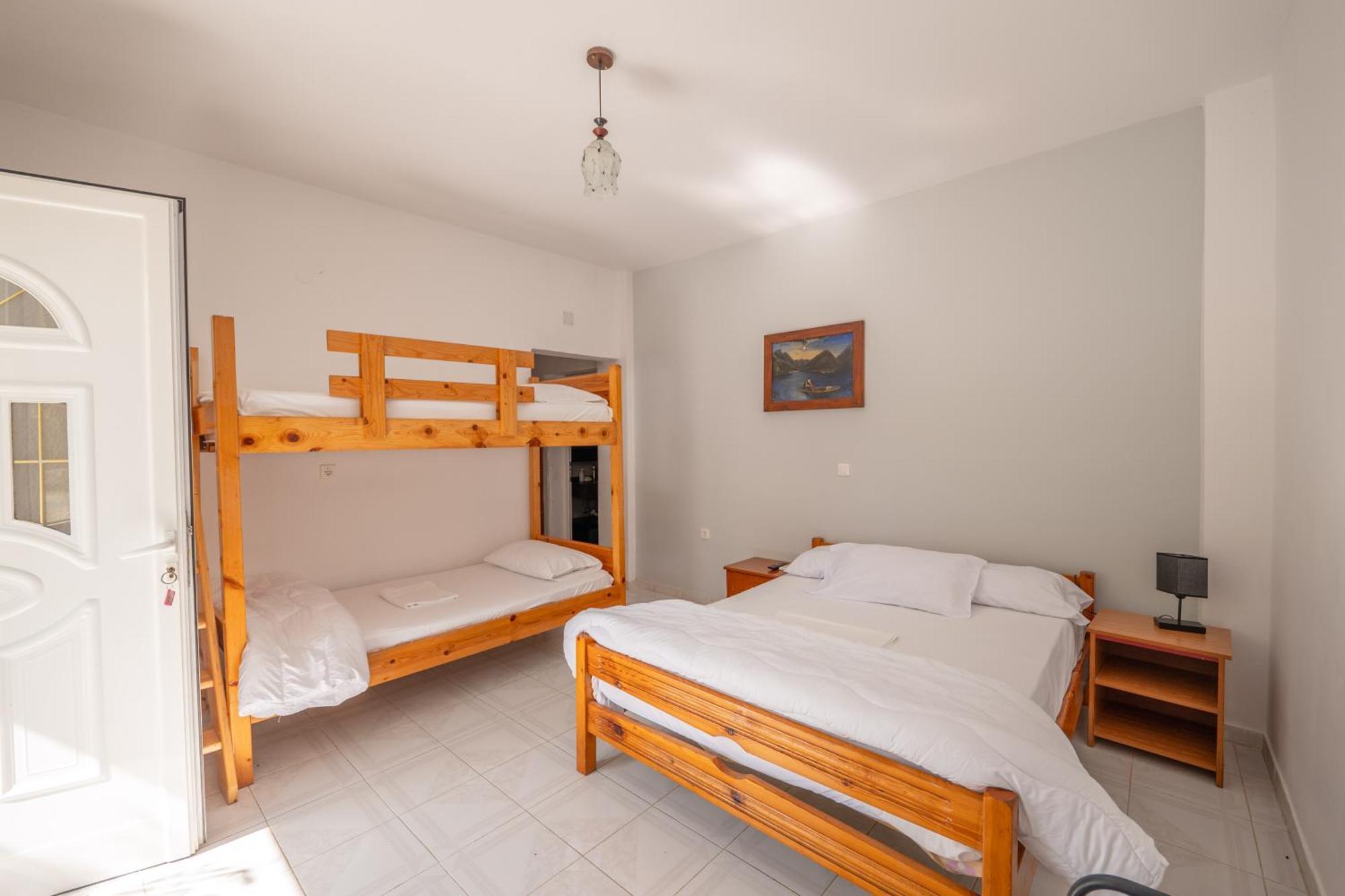Hotel Portokali Himarë Eksteriør billede