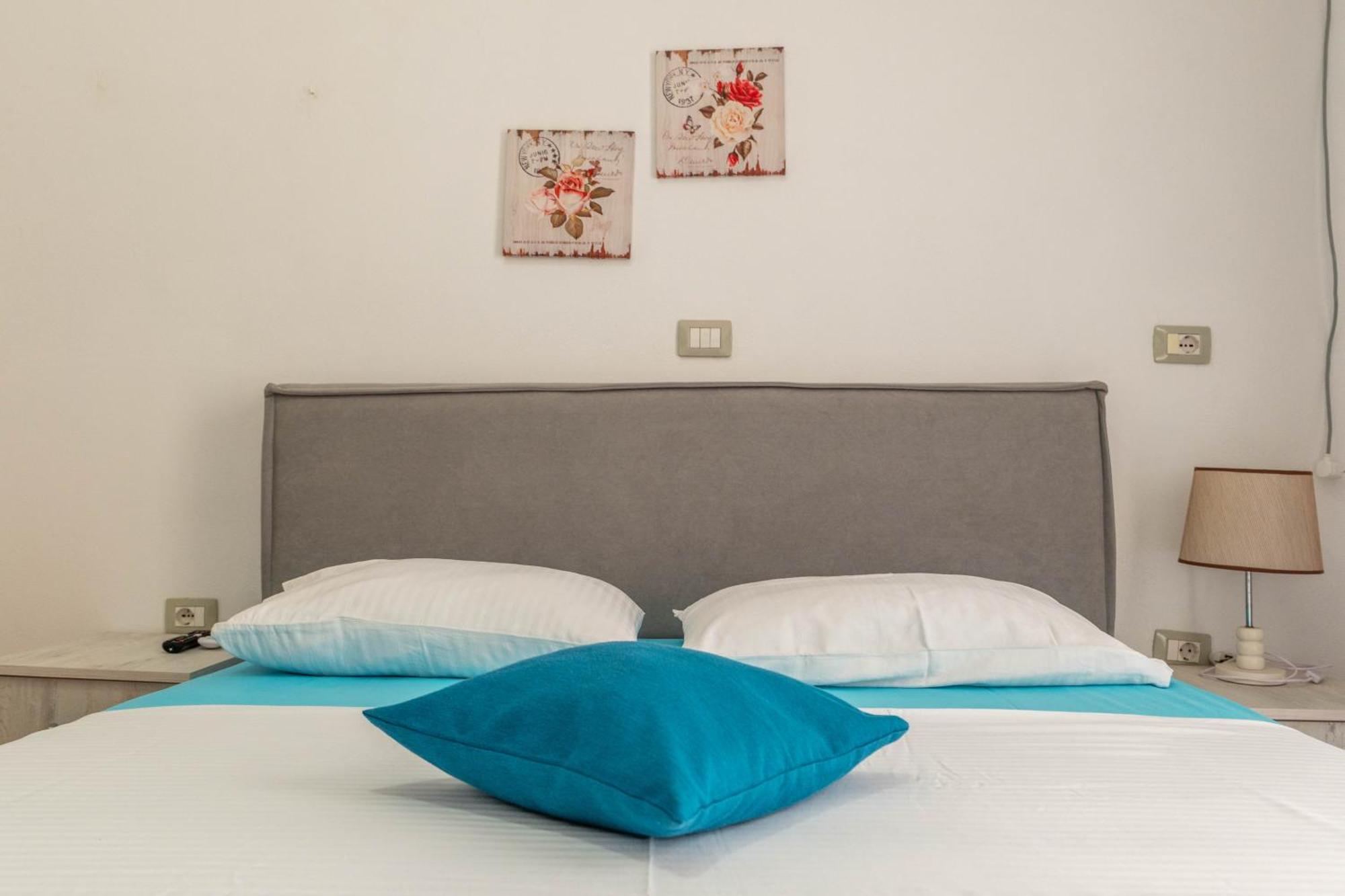 Hotel Portokali Himarë Eksteriør billede